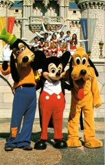 Disney World Goofy MIckey Pluto 3